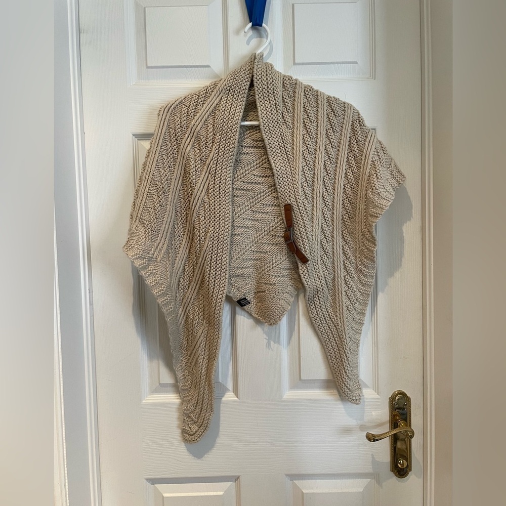 Knit Poncho/scarf